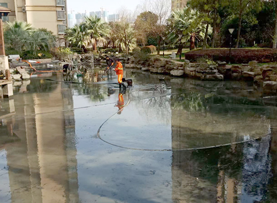 防城港景观池淤泥清理