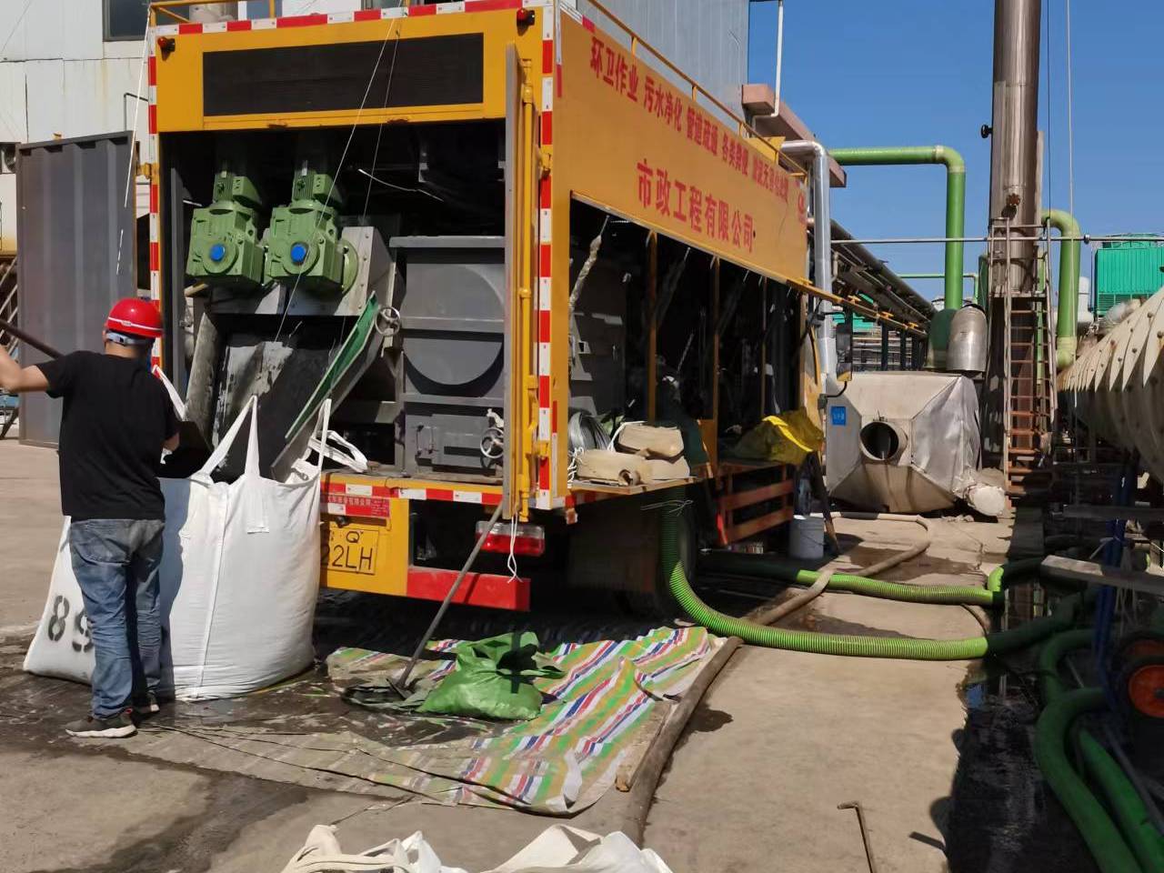 防城港淤泥压干处理